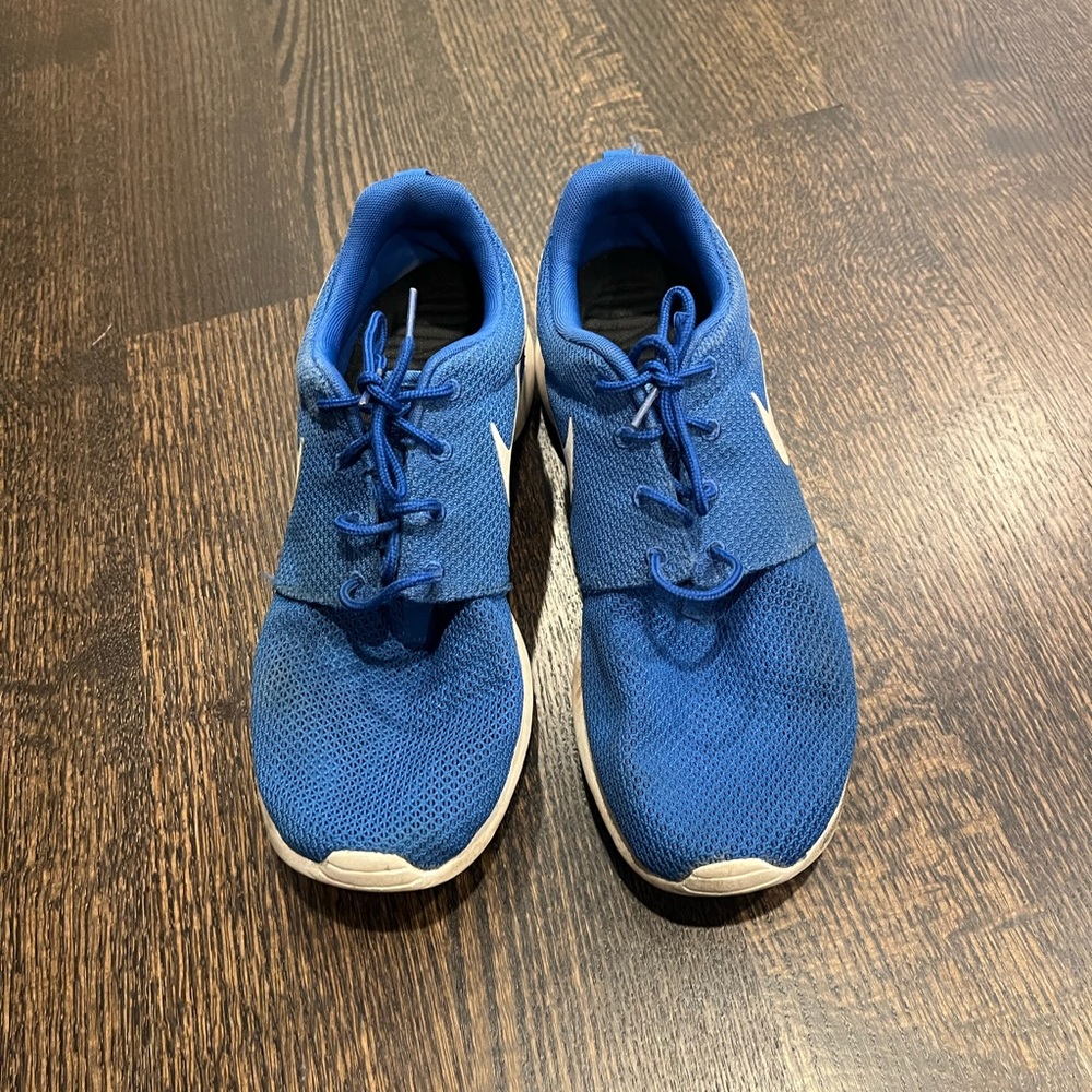 Nike Sneakers Size 10
